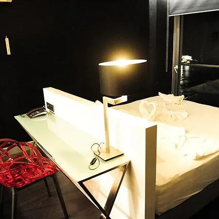 Ξενοδοχείο Efe 3*