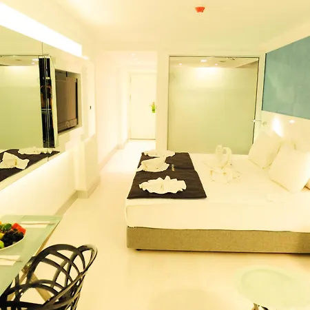 Efe Ξενοδοχείο 3*