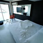 Efe Hotel