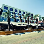 Hotel Efe 3*