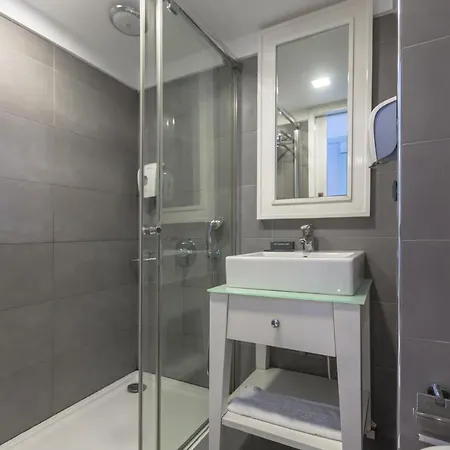 Efe Hotell