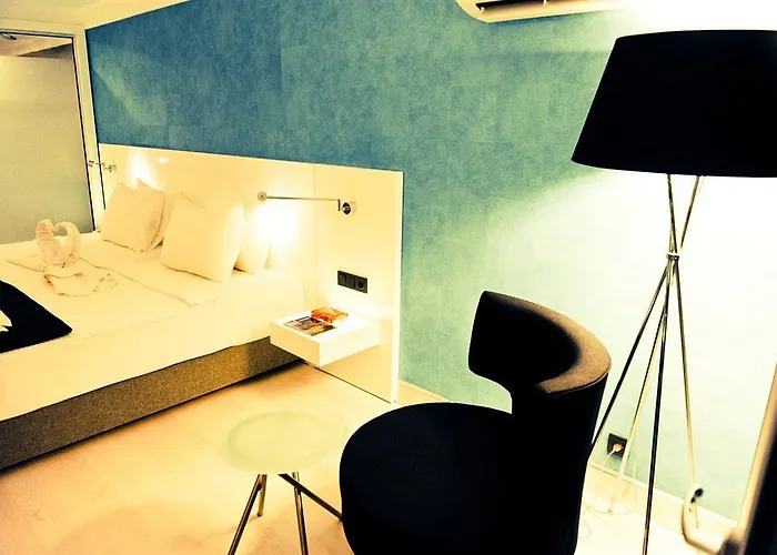 Efe Hotell