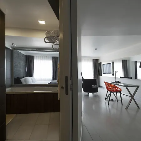 Efe 3* Kuşadası